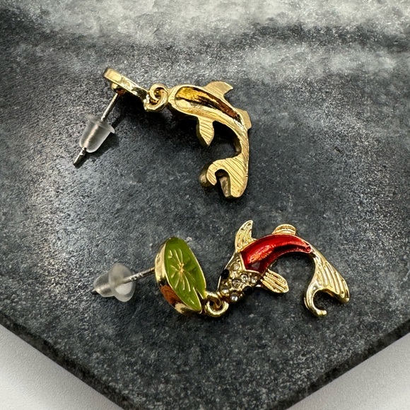 3/$15 Adorable Koi Fish Lilypad Dangle Earrings - Picture 4 of 7